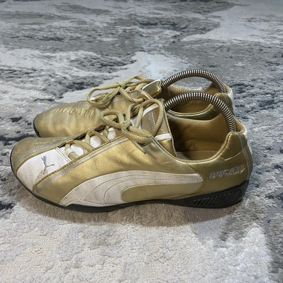 Puma Shoes - Puma Ducati MotoGP Vintage Sneakers White & Gold Special Edition women's Sz‎ 10